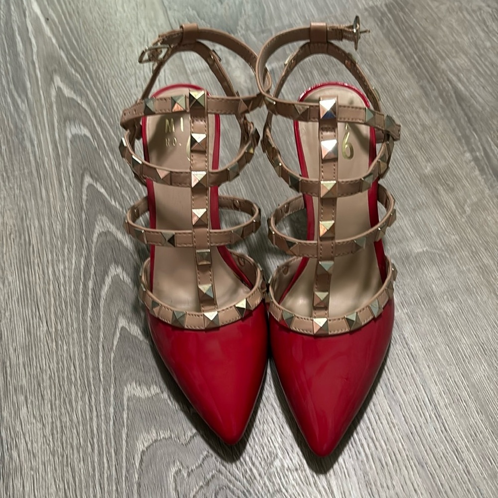 Mix No. 6 Red Heels